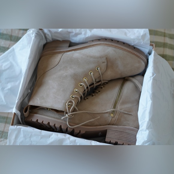 Bobbies Lara Boots in Antelope - Picture 9 of 9